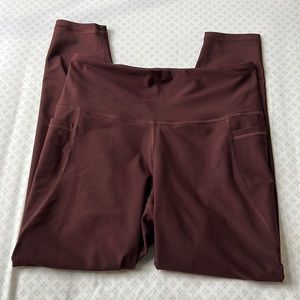 NWOT Old Navy Active Leggings
